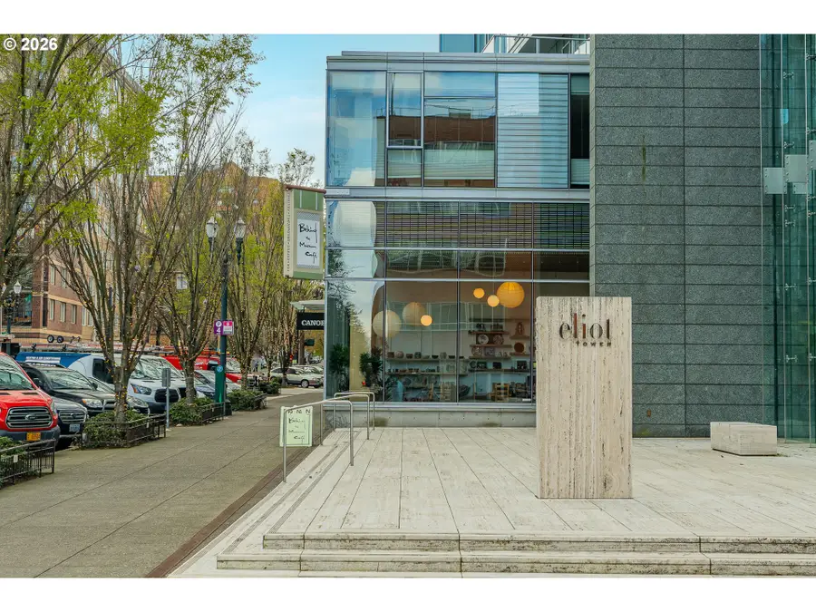 1221 SW 10th Ave, Portland, OR 97205 - #2