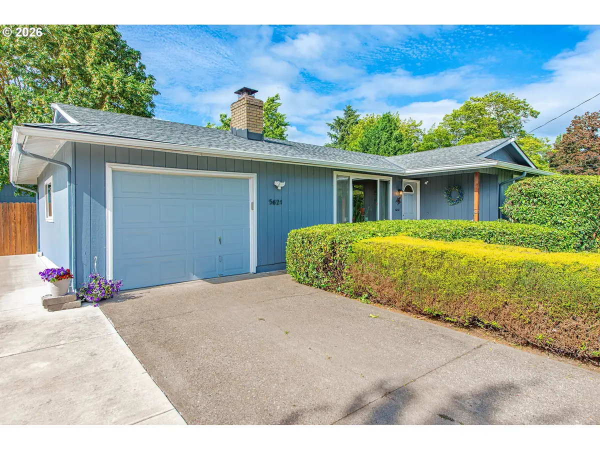 5621 Cody Ave, Eugene, OR 97402 - #1