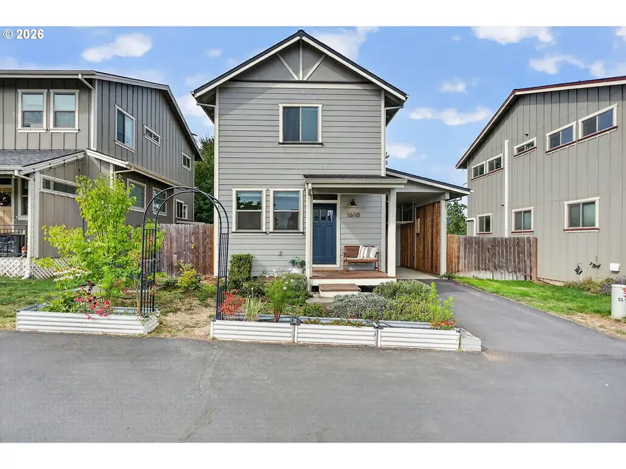1610 Stella Ln, Hood River, OR 97031 - #3
