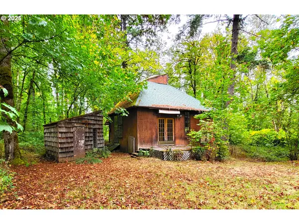 82147 Lost Valley Ln, Dexter, OR 97431