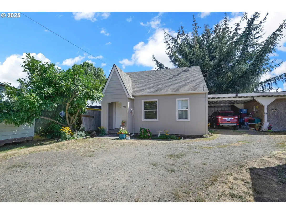 324 W Sherman St, Lebanon, OR 97355 - Image #1