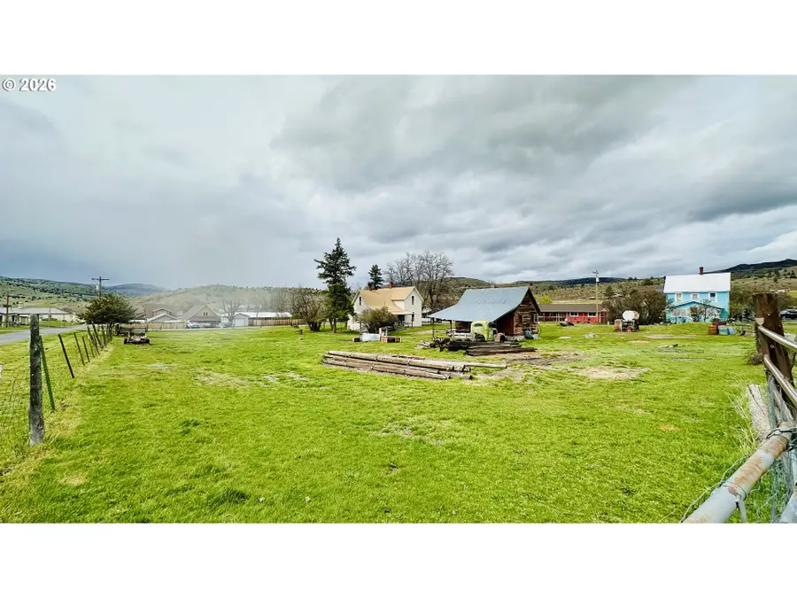 955 B St, Fossil, OR 97830 - #2