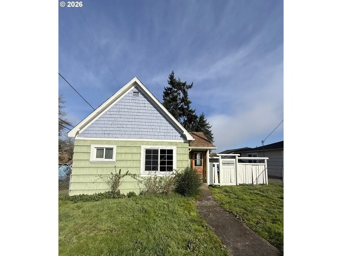 445 Wilson St, Salem, OR 97302 - #1
