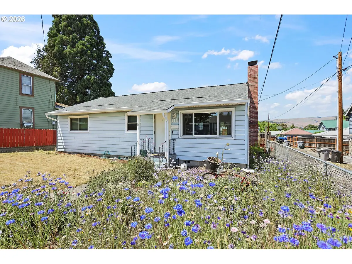 1111 Mount Hood St, The Dalles, OR 97058 - #1