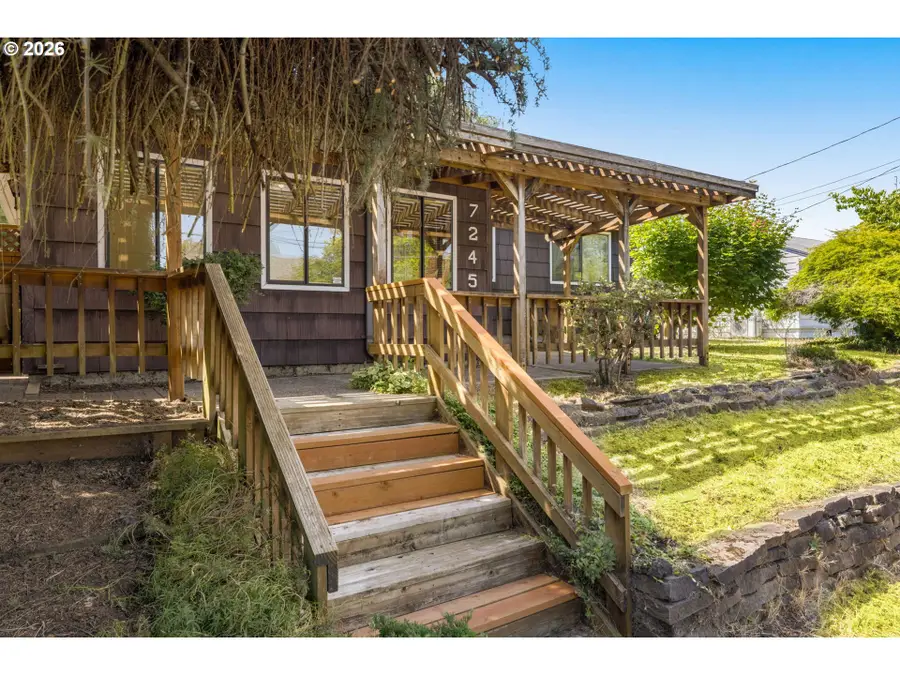 7245 N Macrum Ave, Portland, OR 97203 - #3