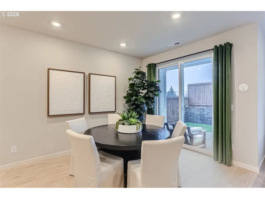 5693 SE Edward Ct Se, Albany, OR 97322 - Image #3