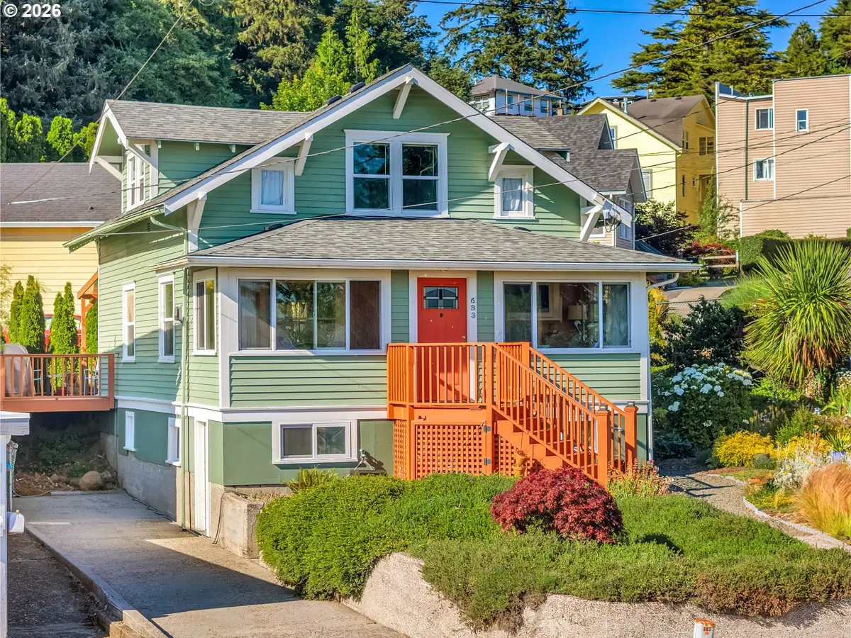 683 Florence Ave, Astoria, OR 97103 - #1