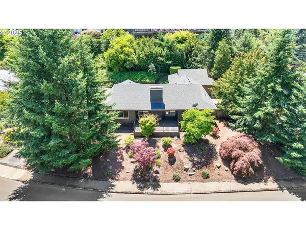 3532 Augusta National Dr, Salem, OR 97302