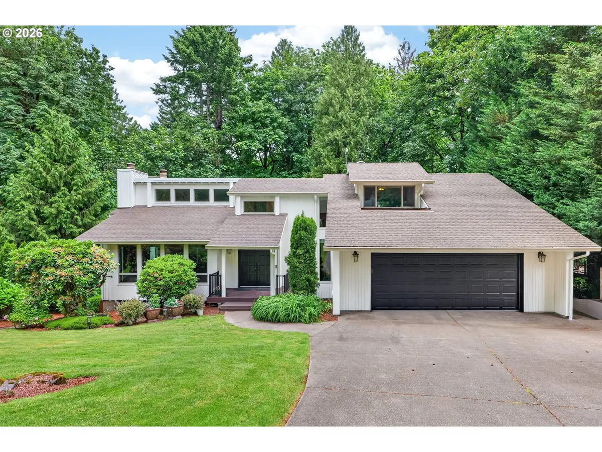 725 Carrera Ln, Lake Oswego, OR 97034 - #1