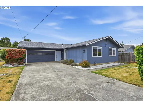 1110 Fenwick St, CoosBay, OR 97420