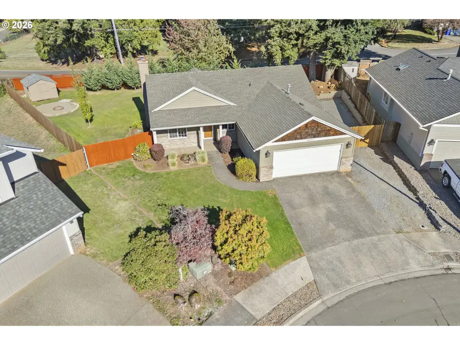20003 Torrey Pines Ct, Oregon City, OR 97045 - #2