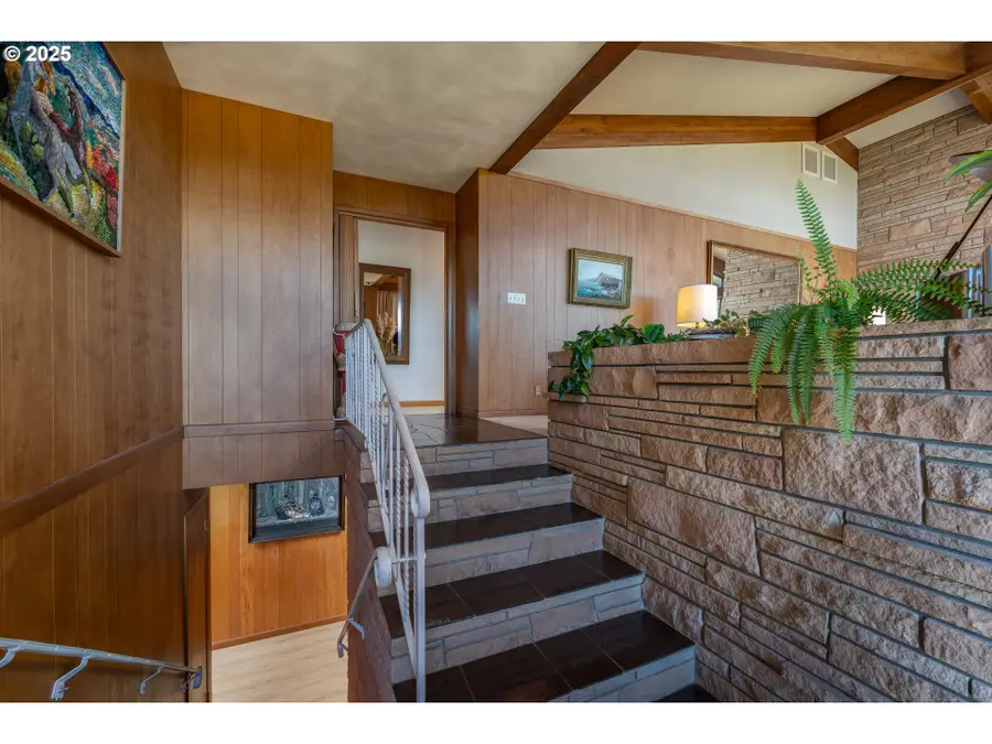 3375 Eagle Crest Rd Nw, Salem, OR 97304 - Image #3