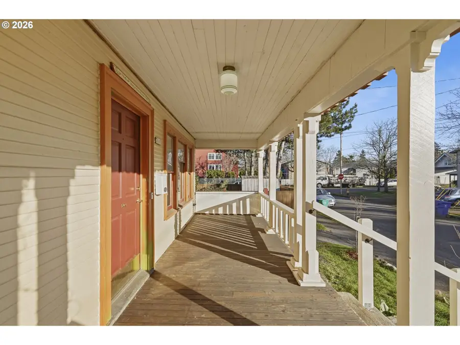 7619 SE Insley St, Portland, OR 97206 - Image #2