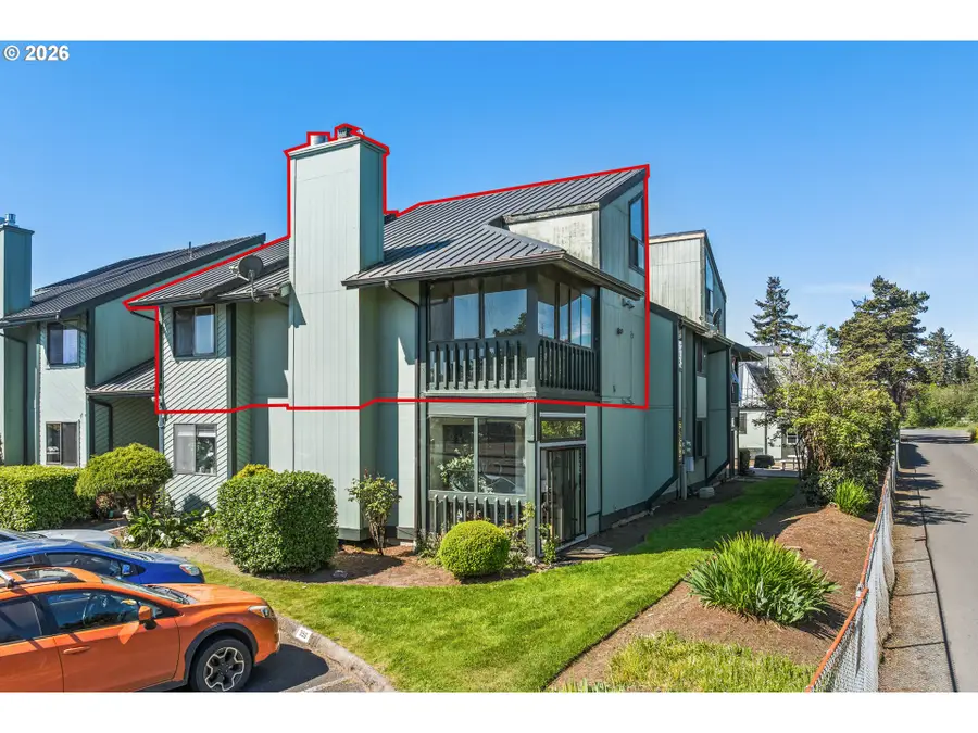 356 NE Skipanon Dr, Warrenton, OR 97146 - #2