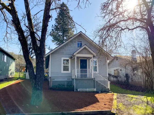 1747 SE Kane St, Roseburg, OR 97470