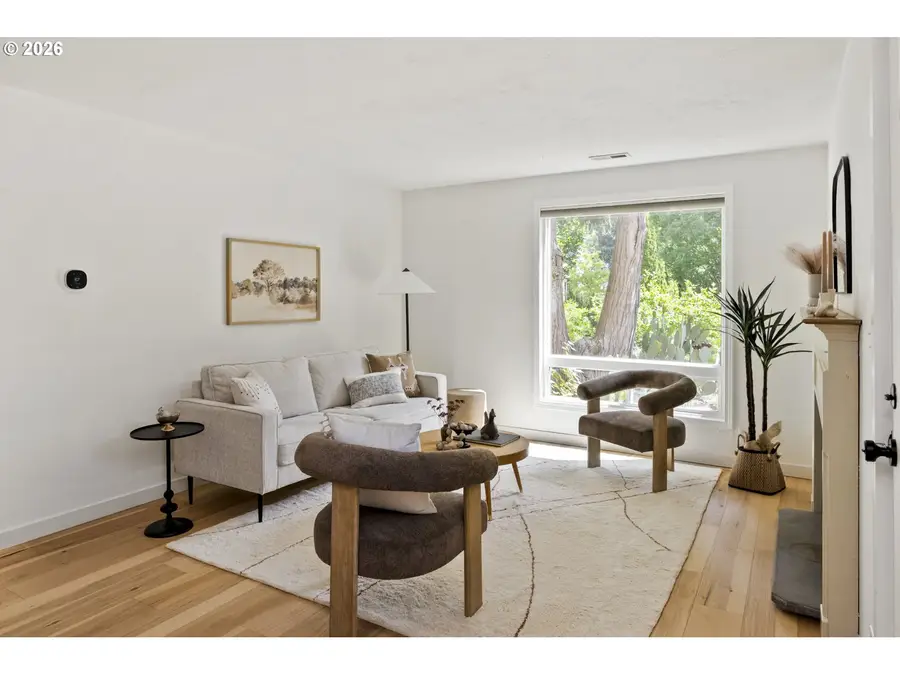 10140 N Hudson St, Portland, OR 97203 - #3