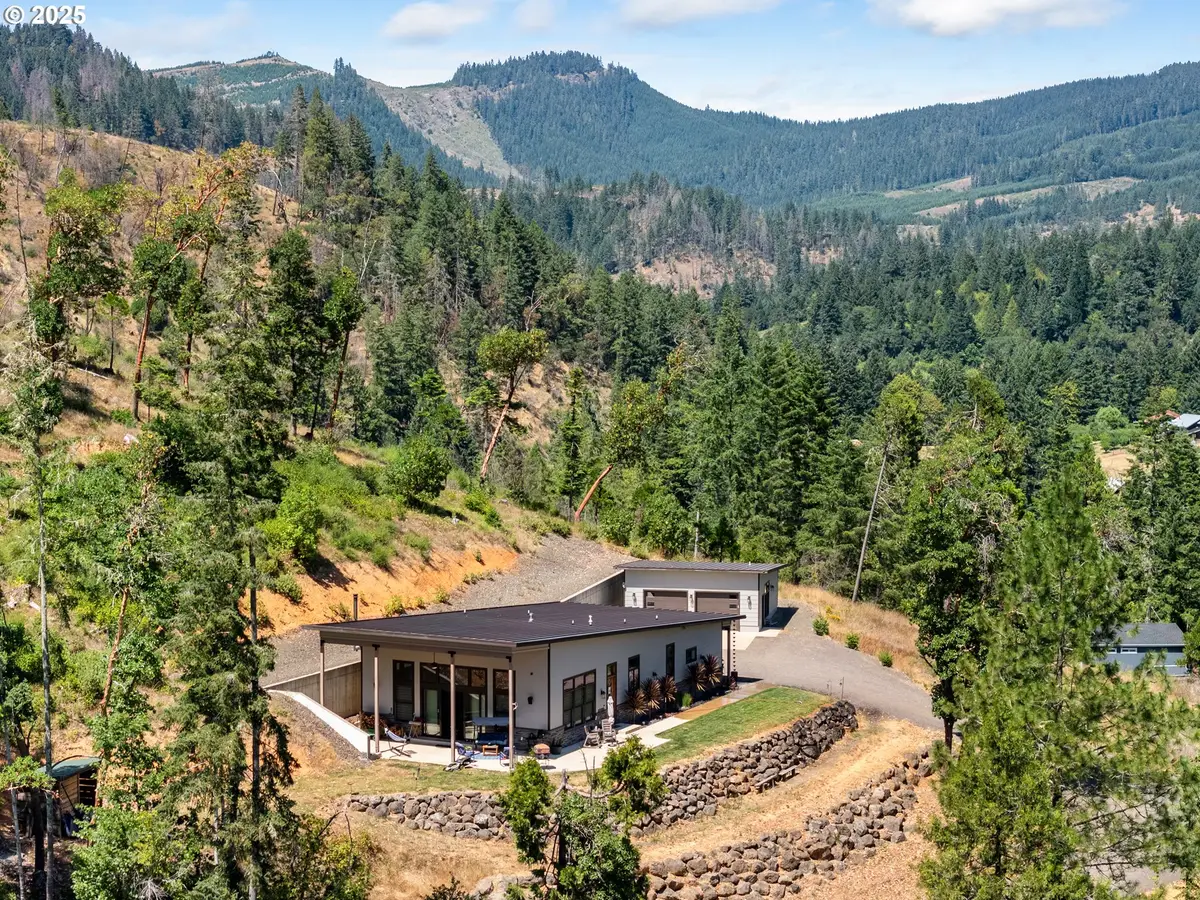 5795 Hubbard Creek Rd, Umpqua, OR 97486 - Image #1