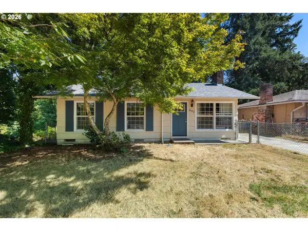 203 Eluria St, OregonCity, OR 97045