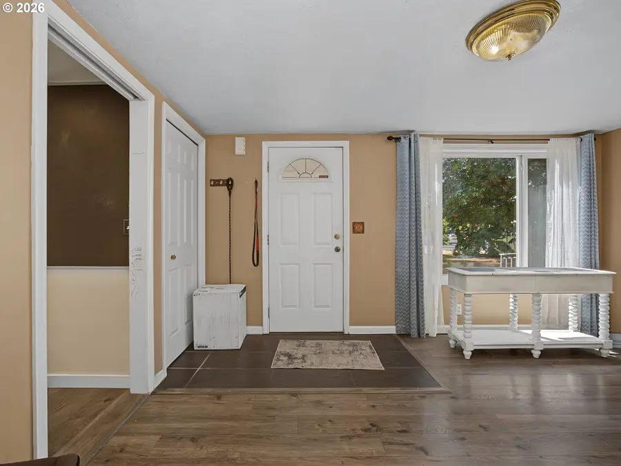 56 NE 192nd Ave, Portland, OR 97230 - #3