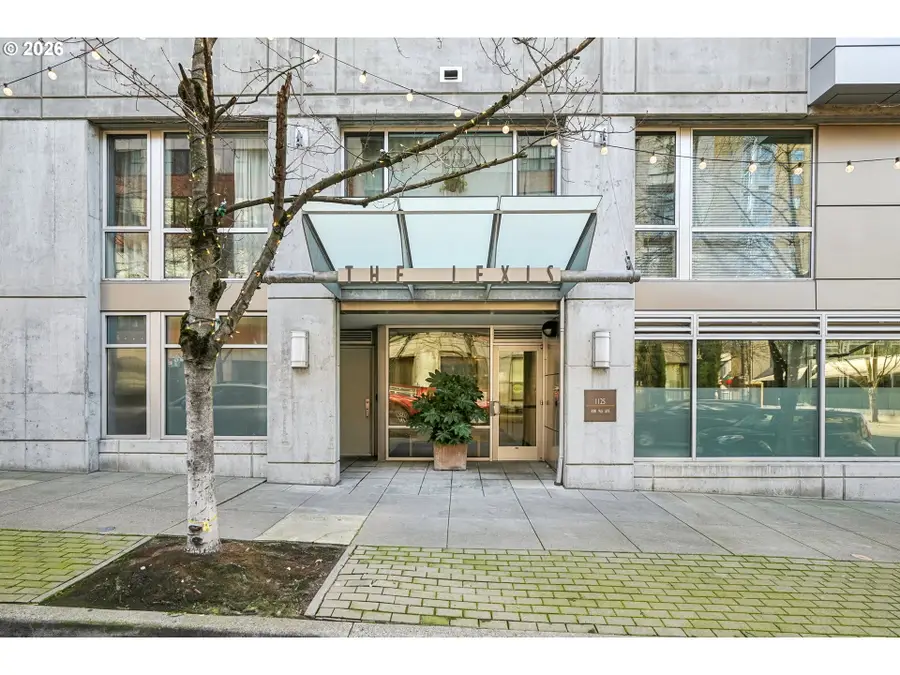 1125 NW 9th Ave #424, Portland, OR 97209 - #2