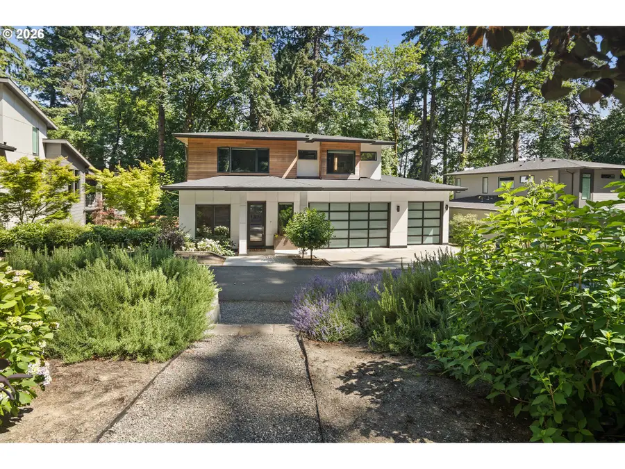 13344 Briarwood Ln, Lake Oswego, OR 97034 - #3
