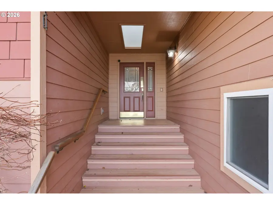 1836 42nd Ct, Washougal, WA 98671 - Image #2