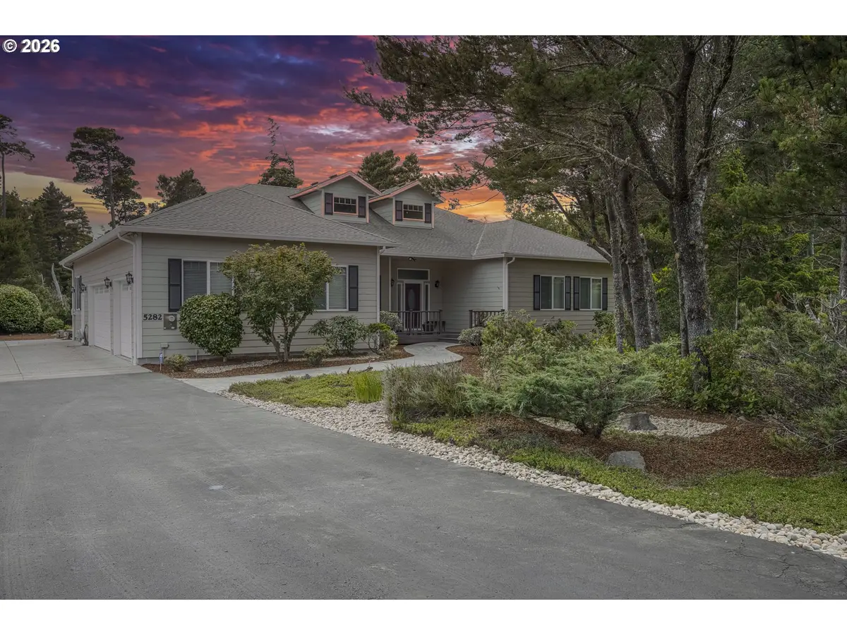 5282 Dunewood Dr, Florence, OR 97439 - #1