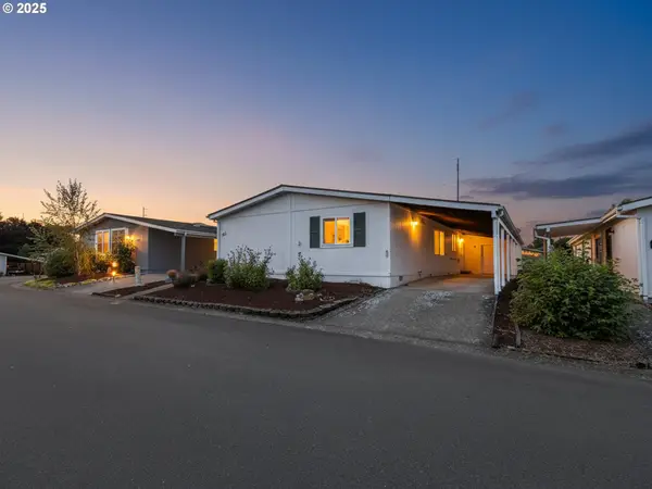 507 NE 99th St #82, Vancouver, WA 98665