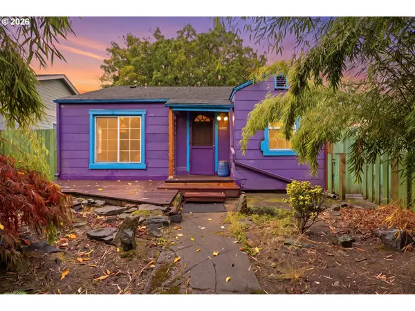 2904 Harney St, Vancouver, WA 98660