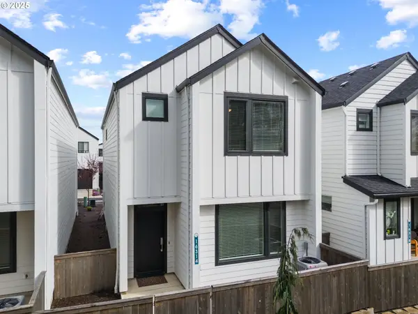 16306 NE 20th St, Vancouver, WA 98684