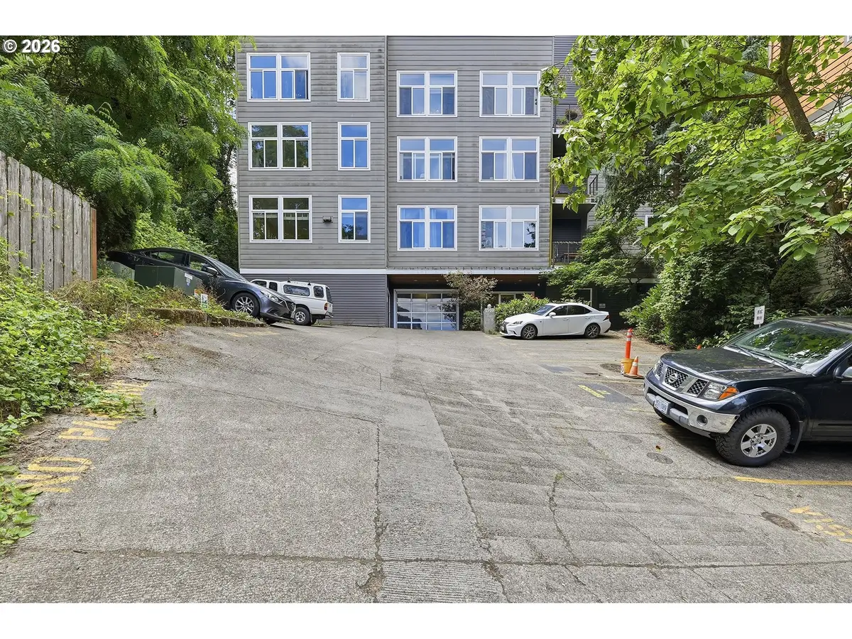 1910 SW 18th Ave #43, Portland, OR 97201 - #1