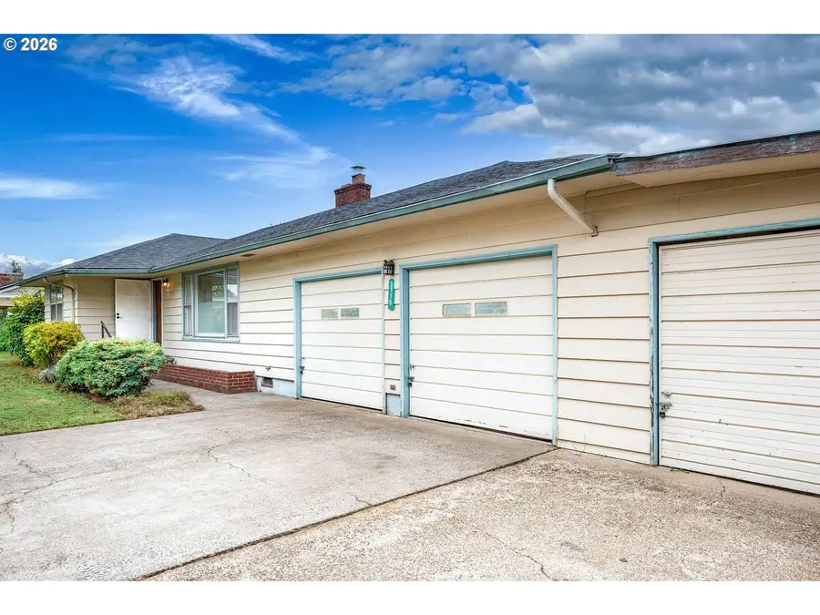 3775 Harlow Rd, Eugene, OR 97401 - #3