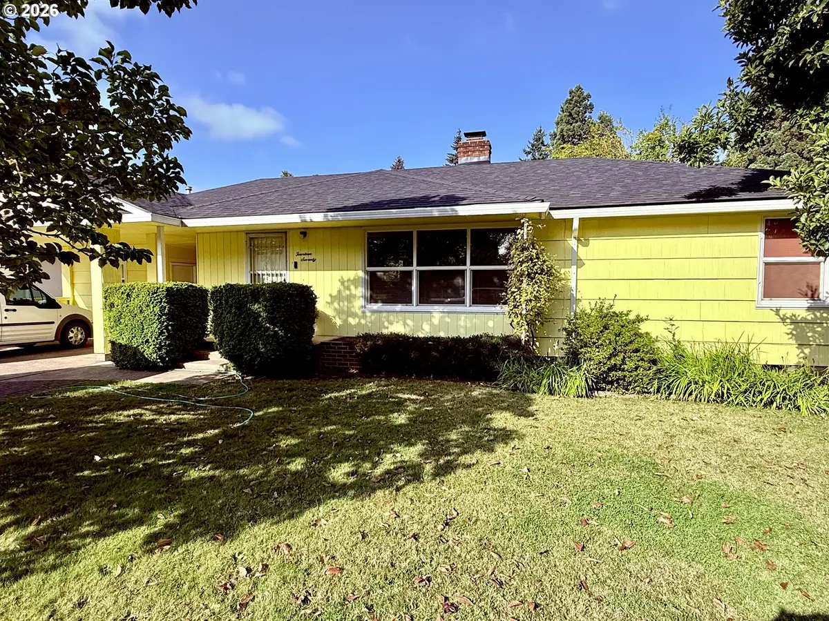 1470 Queens Way, Eugene, OR 97401 - #1