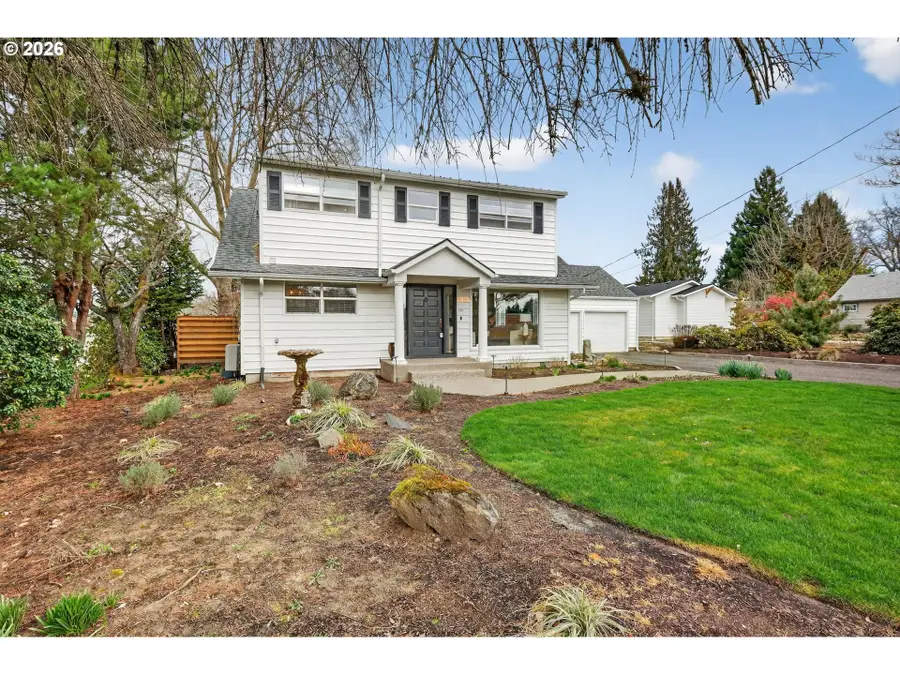 1195 NW Garibaldi St, Hillsboro, OR 97124 - #2