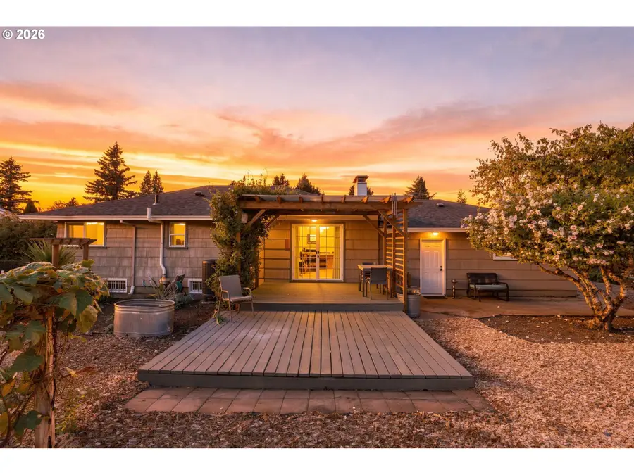 21932 SE Ash St, Gresham, OR 97030 - #3