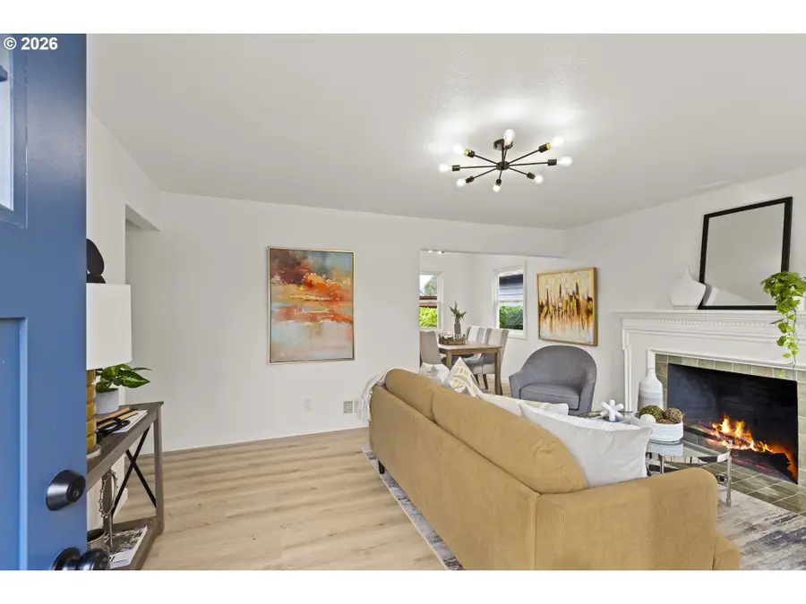 5923 N Detroit Ave, Portland, OR 97217 - #3
