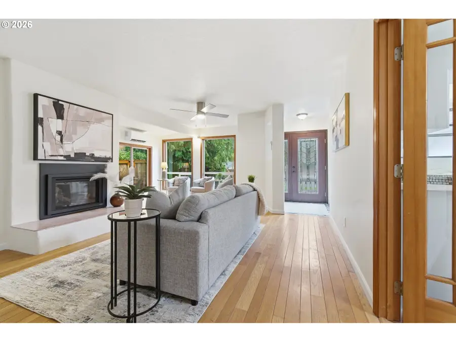 4584 Calaroga Dr, Northwest Clackamas, OR 97068 - #3