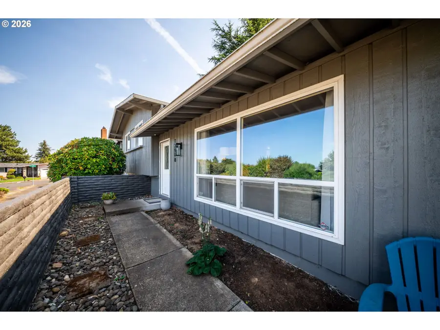 13918 NE Klickitat Ct, Portland, OR 97230 - #3