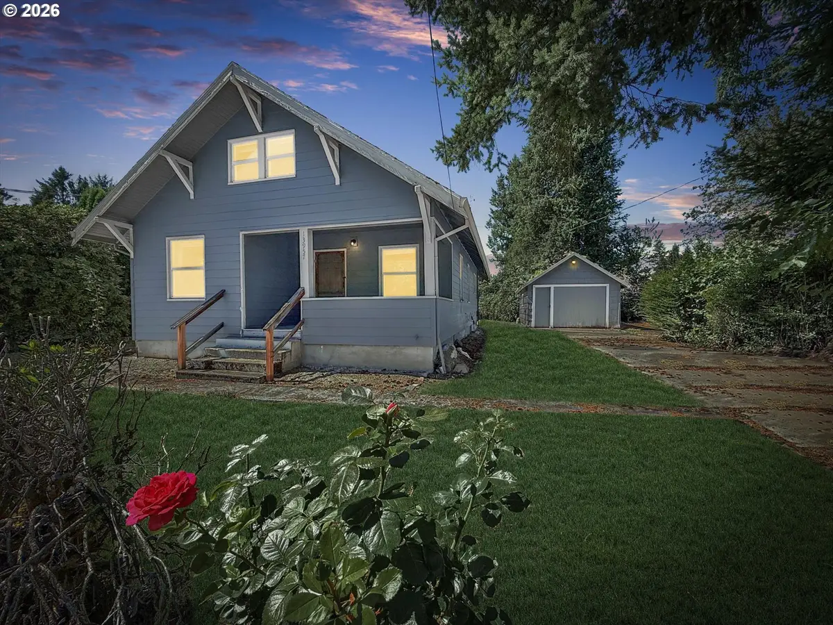 13957 Holcomb Blvd, Oregon City, OR 97045 - #1