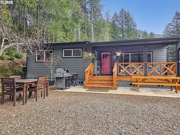 95725 Onyx St, GoldBeach, OR 97444