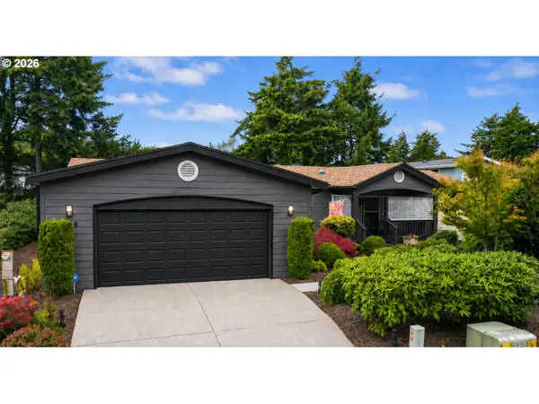 938 30th Way, Florence, OR 97439