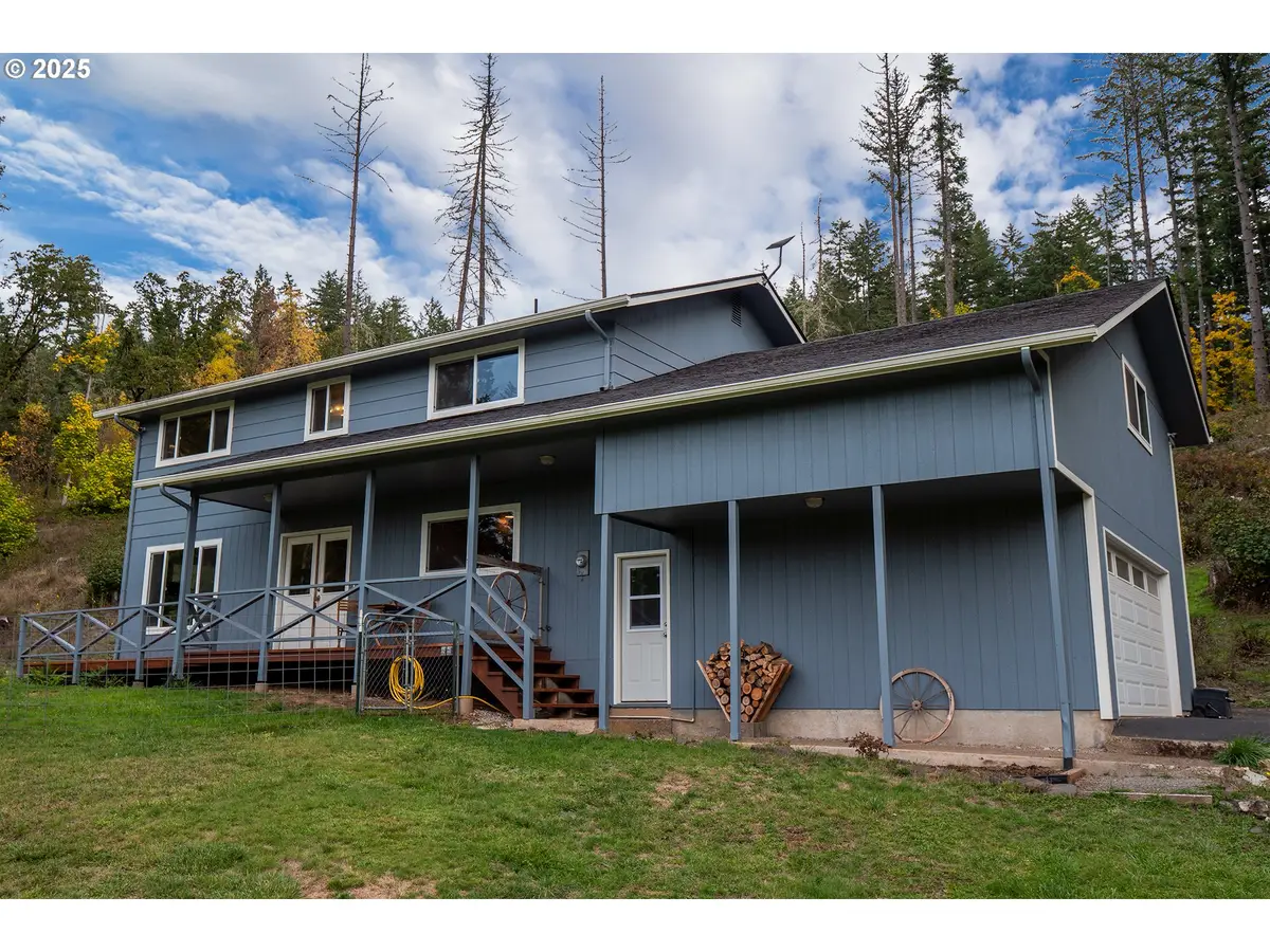 76377 Mosby Creek Rd, Cottage Grove, OR 97424 - Image #1