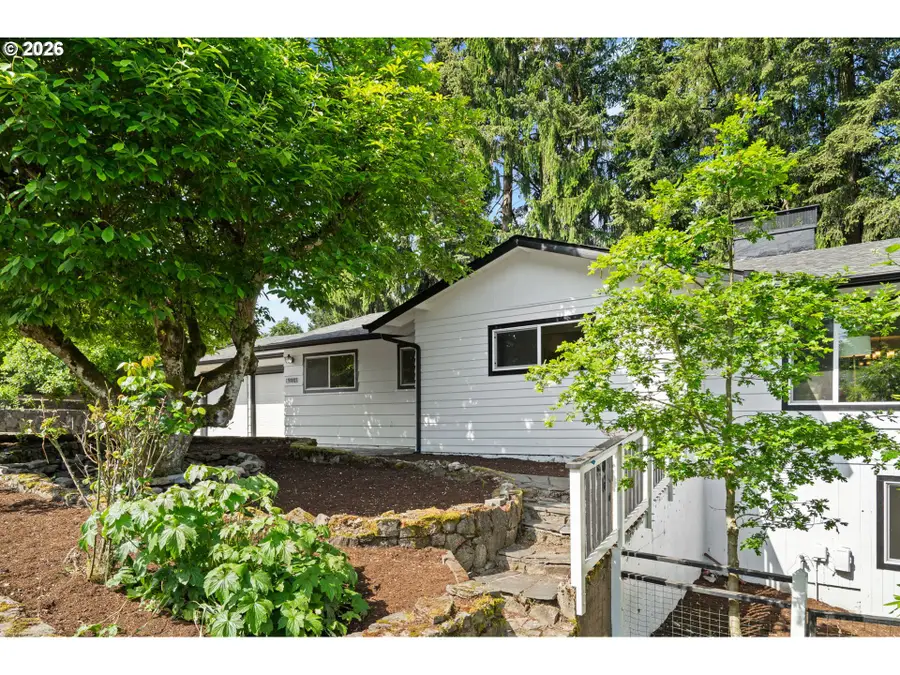 19001 Suncrest Dr, Northwest Clackamas, OR 97068 - #3