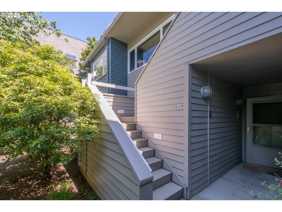 148 N Hayden Bay Dr #148, Portland, OR 97217 - #3