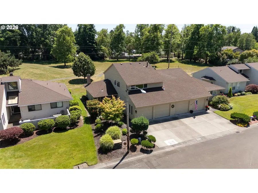 2935 Cedarwood Ct Se, Albany, OR 97322 - #3