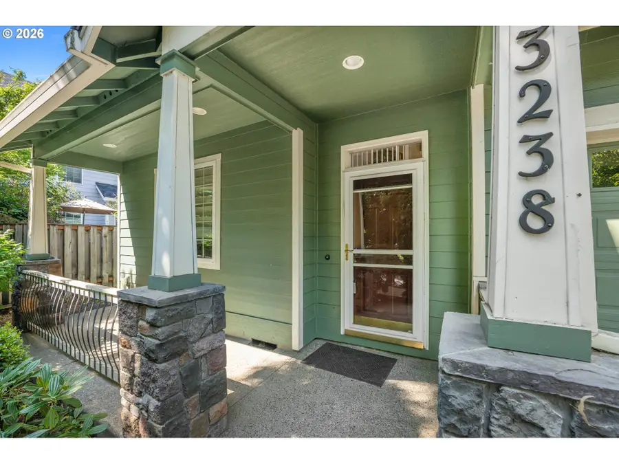 3238 Larrabee St, Forest Grove, OR 97116 - #3