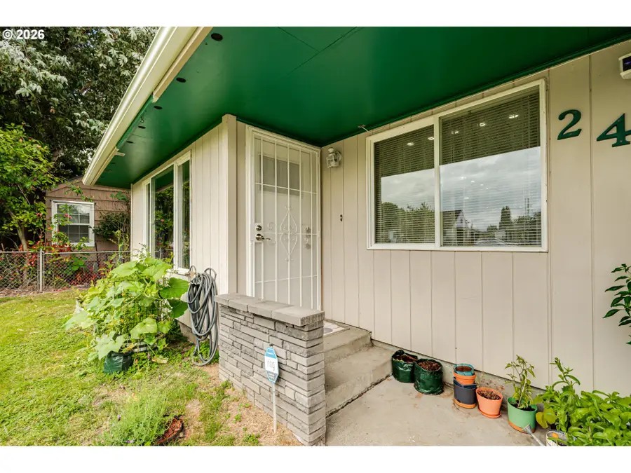 249 26th Ave, Longview, WA 98632 - #2