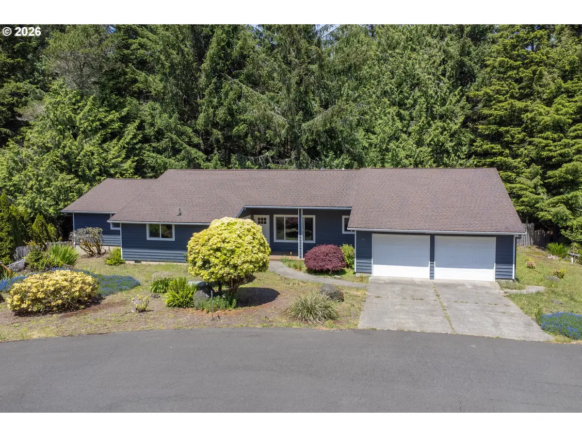 60 Seagrove Pl, Lincoln Beach, OR 97367 - #1