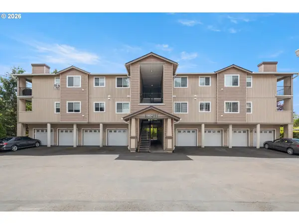 10834 NE Holly St, Hillsboro, OR 97006