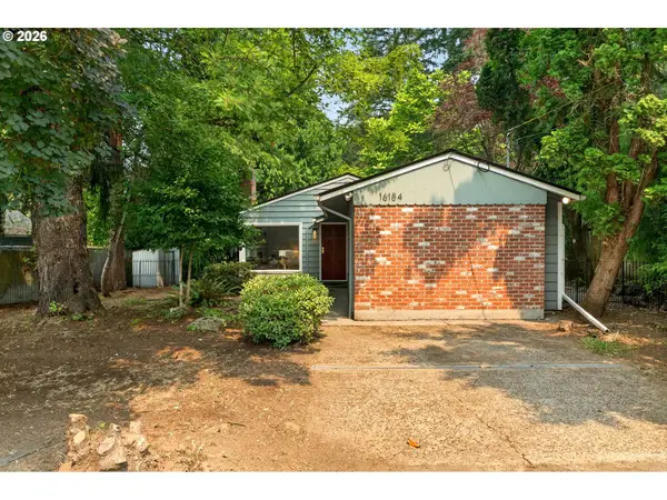 16184 Lake Forest Blvd, LakeOswego, OR 97035